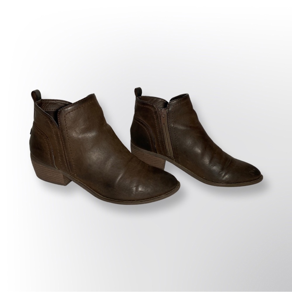 Brown Guess Ankle Boots, US 6.5M